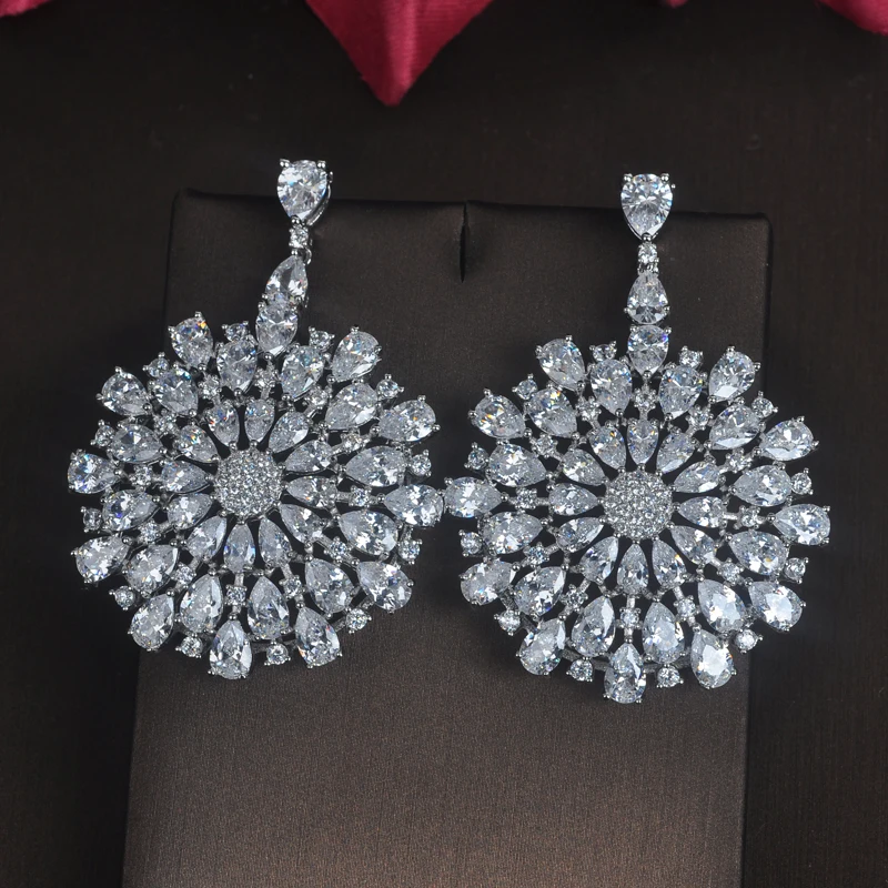 Fashion Brand Big Flower Shape Pendientes Women Bride Statement Earrings Dangle Earrings Boucle d'oreille Wholesale Price E-673
Fashion Brand Big Flower Shape Pendientes Women Bride Statement Earrings Dangle Earrings Boucle d'oreille Wholesale Price E-673