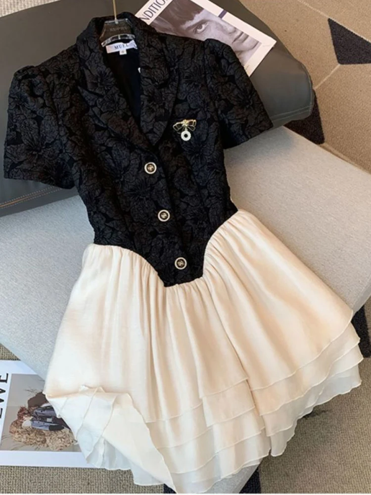 KBAT Vintage Summer Short Sleeve Dress Patchwork Women V-Neck Office Party Dresses Women Button Short Dresses Ladies Vestidos
KBAT Vintage Summer Short Sleeve Dress Patchwork Women V-Neck Office Party Dresses Women Button Short Dresses Ladies Vestidos