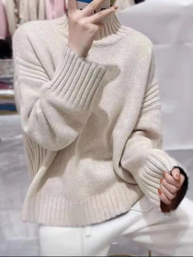 Woman's Seaters 100% Merino Wool Female Pullover Long Sleeve Turtleneck Winter Thick Jumper Loose Oversize 100% Wool Knitted Top
Woman's Seaters 100% Merino Wool Female Pullover Long Sleeve Turtleneck Winter Thick Jumper Loose Oversize 100% Wool Knitted Top