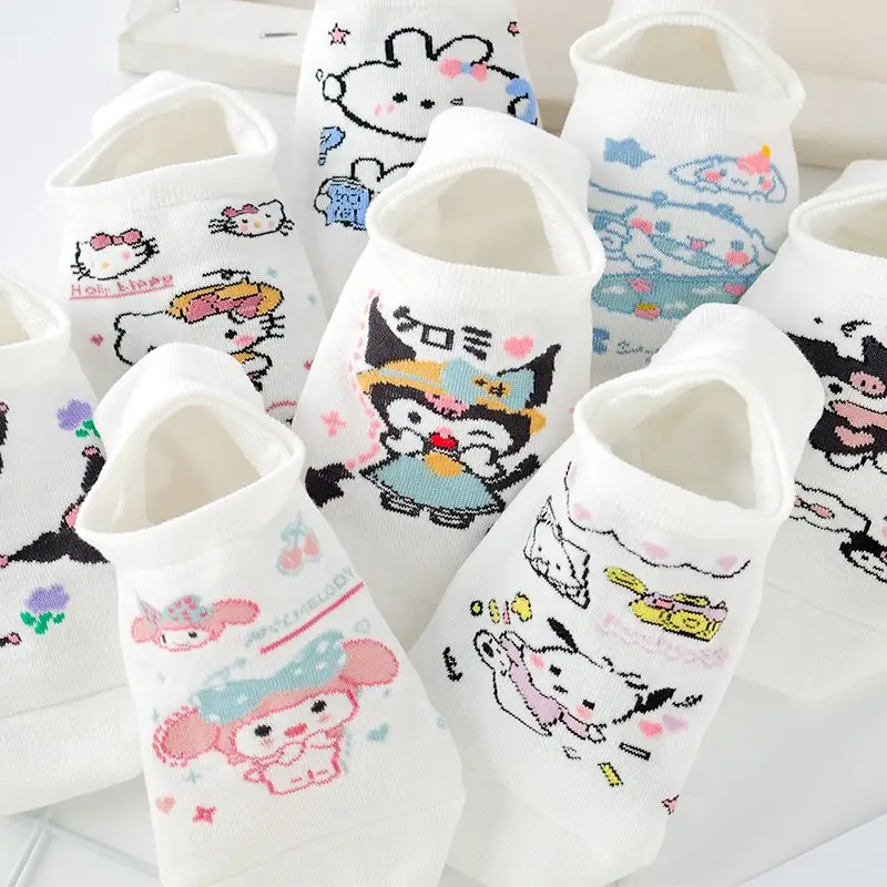 5Pcs 8Pcs Kawaii Sanrio Hello Kitty Cinnamoroll Anime White Socks Cute Cartoon Kuromi Pochacco Female Sock Lovely Toys for Girls
5Pcs 8Pcs Kawaii Sanrio Hello Kitty Cinnamoroll Anime White Socks Cute Cartoon Kuromi Pochacco Female Sock Lovely Toys for Girls
