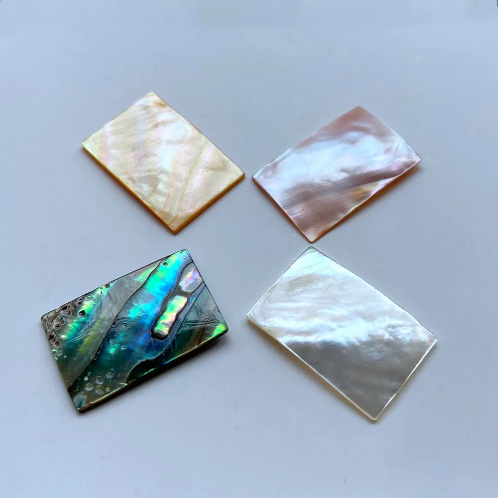 50pcs/lot 20X30mm Natural Rectangle Cut Abalone Mother of Pearl shell for DIY Jewelry Pink & white& Yellow Mother Pearl shell
50pcs/lot 20X30mm Natural Rectangle Cut Abalone Mother of Pearl shell for DIY Jewelry Pink & white& Yellow Mother Pearl shell