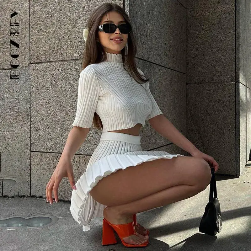 BoozRey Elegant Solid Pitted Knitting 2 Piece Set Women 2023 O-neck Half Sleeve Top+High Waist A-line Pleated Mini Skirt Outfits
BoozRey Elegant Solid Pitted Knitting 2 Piece Set Women 2023 O-neck Half Sleeve Top+High Waist A-line Pleated Mini Skirt Outfits
