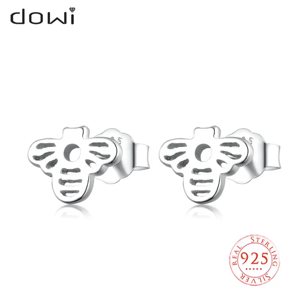 Mini Earrings Studs Shining Bee Honeycomb Shaped Stud Earrings 925 Sterling Silver Earrings for Women Fashion Party Fine Jewelry
Mini Earrings Studs Shining Bee Honeycomb Shaped Stud Earrings 925 Sterling Silver Earrings for Women Fashion Party Fine Jewelry