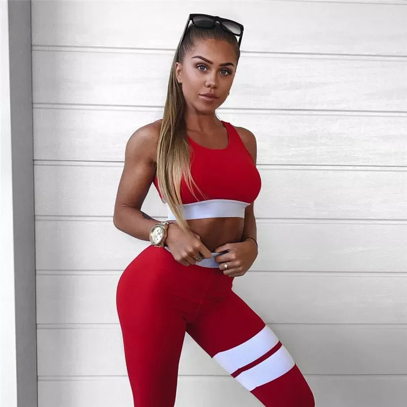 2022 Women 2 Pieces suit crop tank striped leggings set Polyester Female Casual Bodysuit Club outfit sporting Tracksuits
2022 Women 2 Pieces suit crop tank striped leggings set Polyester Female Casual Bodysuit Club outfit sporting Tracksuits