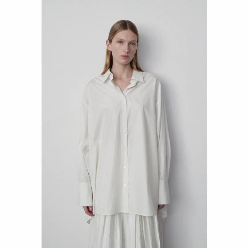 TheR0w Autumn Women Shirt Blouse Full Drop Sleeve Cotton Turn Down Collar Loose Casual Oversize White Color 
TheR0w Autumn Women Shirt Blouse Full Drop Sleeve Cotton Turn Down Collar Loose Casual Oversize White Color