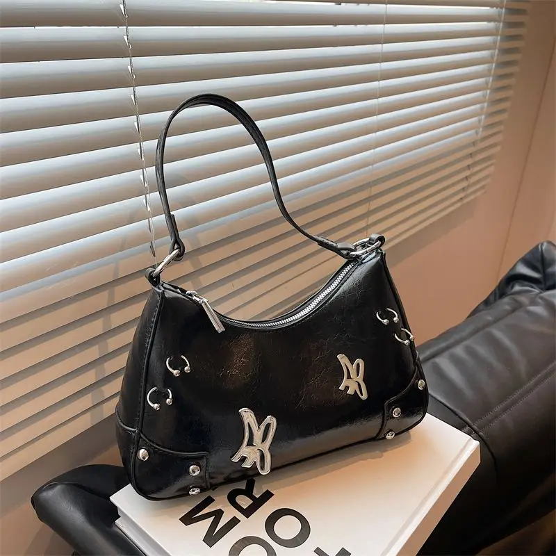 Y2k Bowknot Metal Sheet Crossbody Bag Trendy Spicy Girl Casual Shoulder Bag Women's Bag Versatile Fashion Designer Square Bag
Y2k Bowknot Metal Sheet Crossbody Bag Trendy Spicy Girl Casual Shoulder Bag Women's Bag Versatile Fashion Designer Square Bag