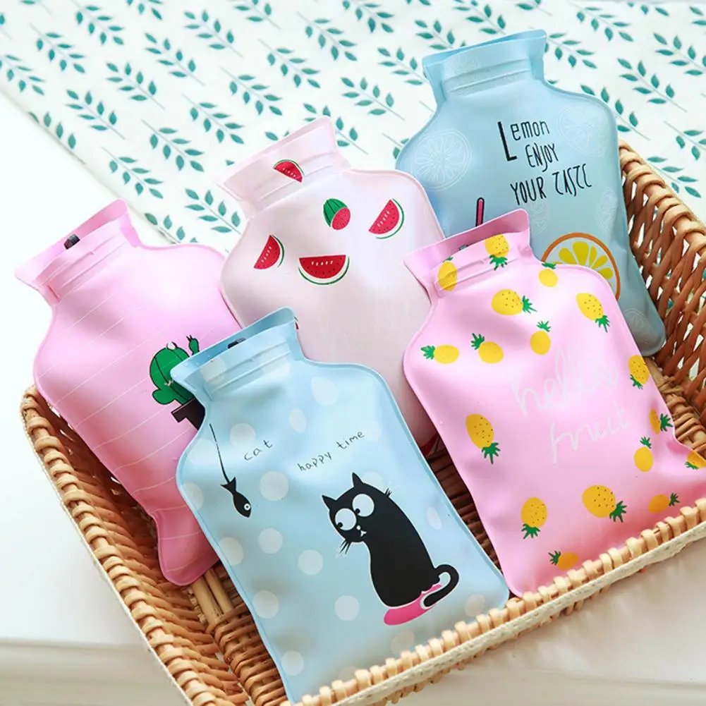 Hot Water Bottle Screw Top Good Sealing PVC Doggy Pattern Cold Weather Indoor Outdoor Mini Hot Compress Bag for Pain Relief 
Hot Water Bottle Screw Top Good Sealing PVC Doggy Pattern Cold Weather Indoor Outdoor Mini Hot Compress Bag for Pain Relief