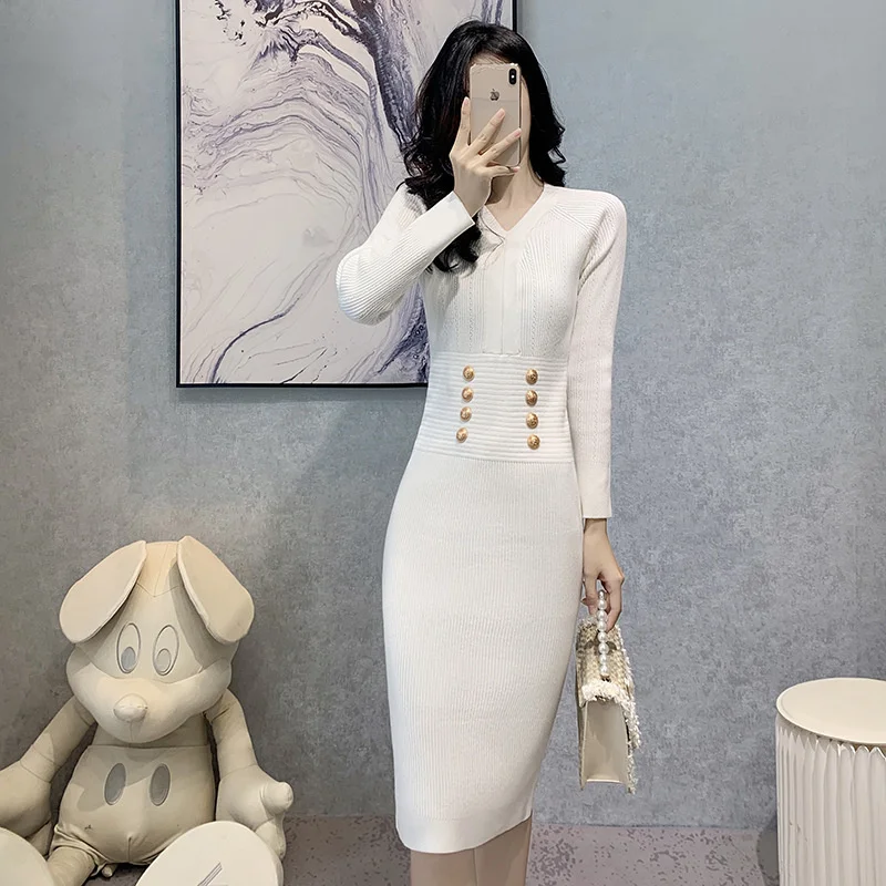 Korean Chic Lady Knitted Dresses 2022 Autumn Winter Fashion Casual V-neck Women Sweater Dress Solid Color Slim-fit Female Dress
Korean Chic Lady Knitted Dresses 2022 Autumn Winter Fashion Casual V-neck Women Sweater Dress Solid Color Slim-fit Female Dress