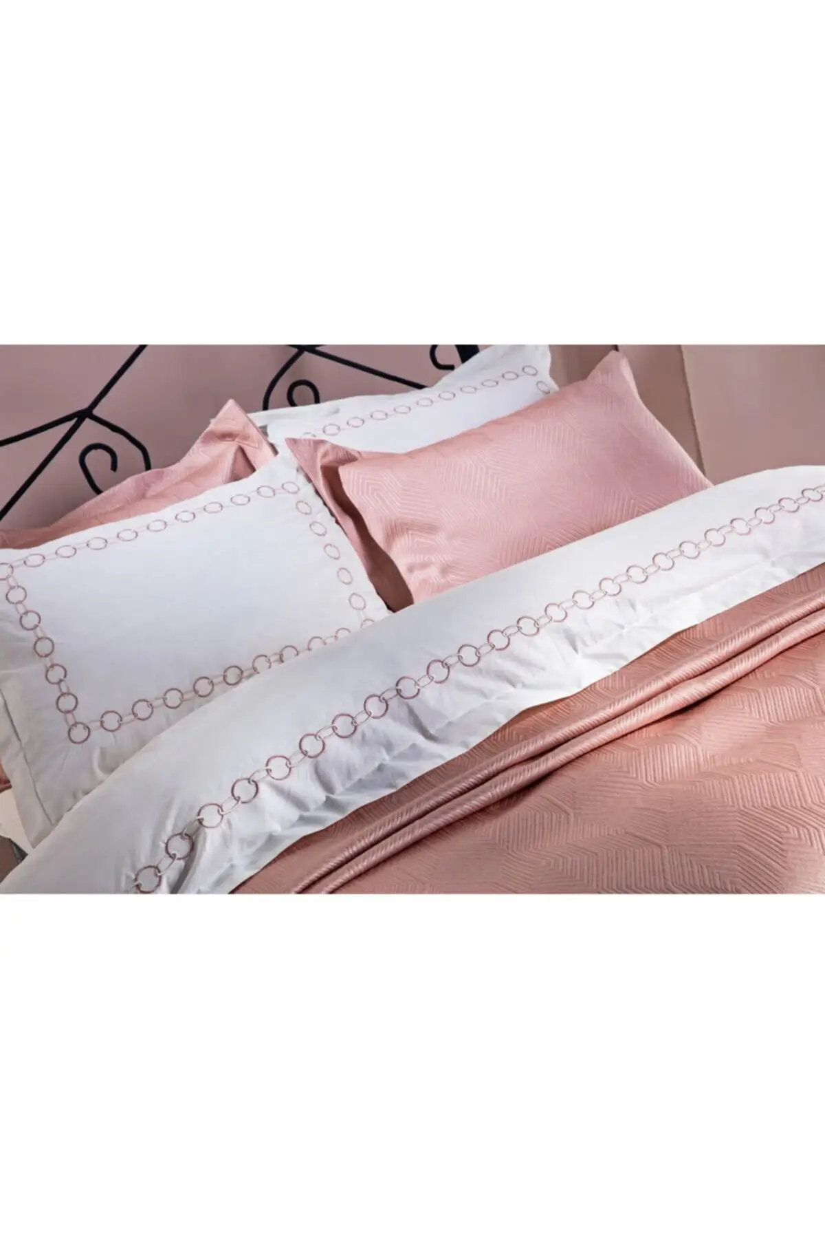 Bedding Set Fashion Quality Soft Home Textile Bed Sheets Luxury Bedding Duvet Cover Set Double Size bedspreads
Bedding Set Fashion Quality Soft Home Textile Bed Sheets Luxury Bedding Duvet Cover Set Double Size bedspreads