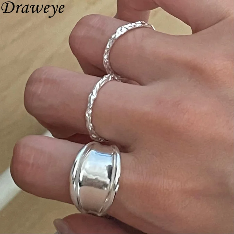 Draweye Irregular Geometric Rings for Women Hiphop Metal Vintage Korean Fashion Jewelry Punk Style Forefinger Anillos Mujer
Draweye Irregular Geometric Rings for Women Hiphop Metal Vintage Korean Fashion Jewelry Punk Style Forefinger Anillos Mujer