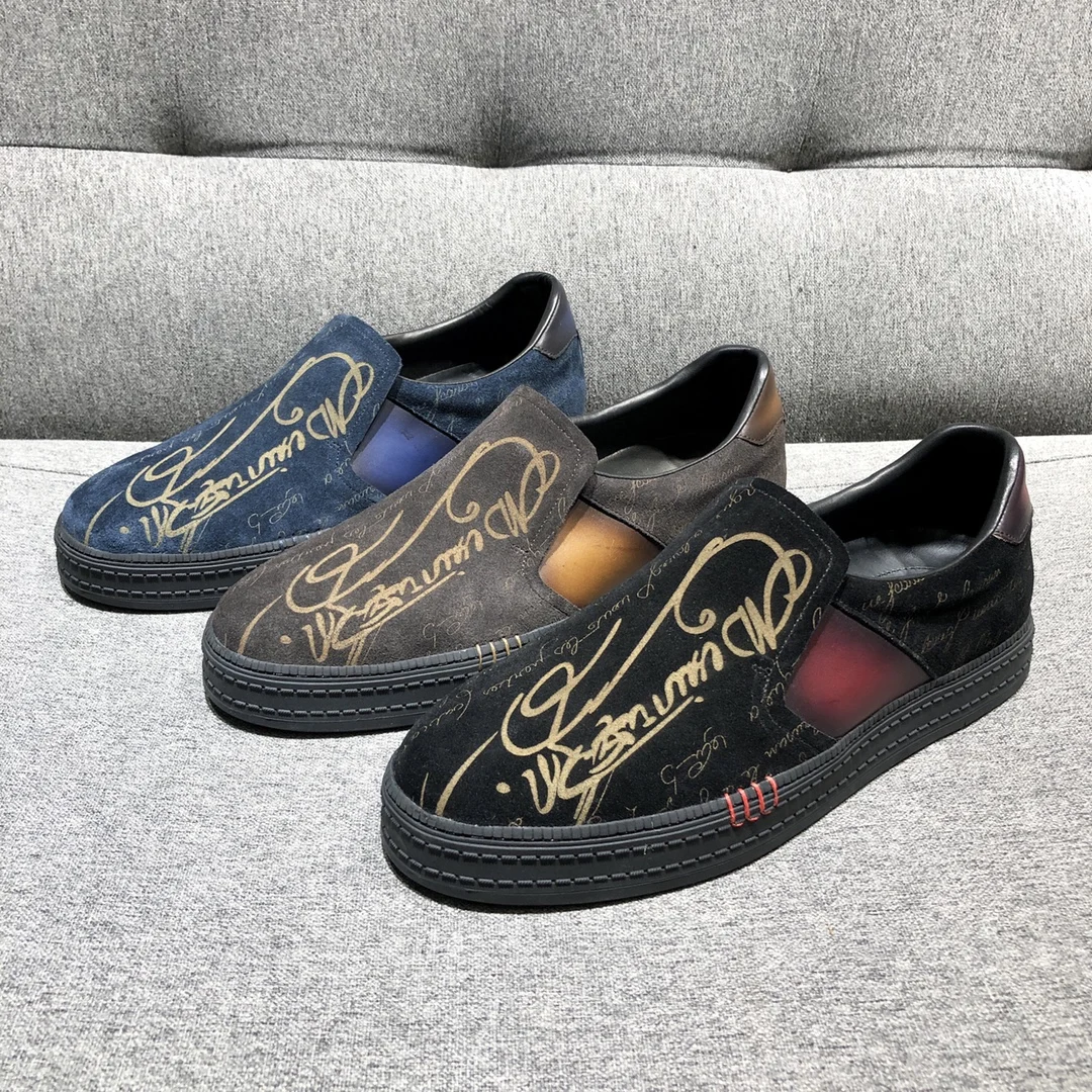 2021 spring playtimepalmo leisure sports shoes, the upper is made of imported anti fur leather, laser tattoo carving pattern
2021 spring playtimepalmo leisure sports shoes, the upper is made of imported anti fur leather, laser tattoo carving pattern