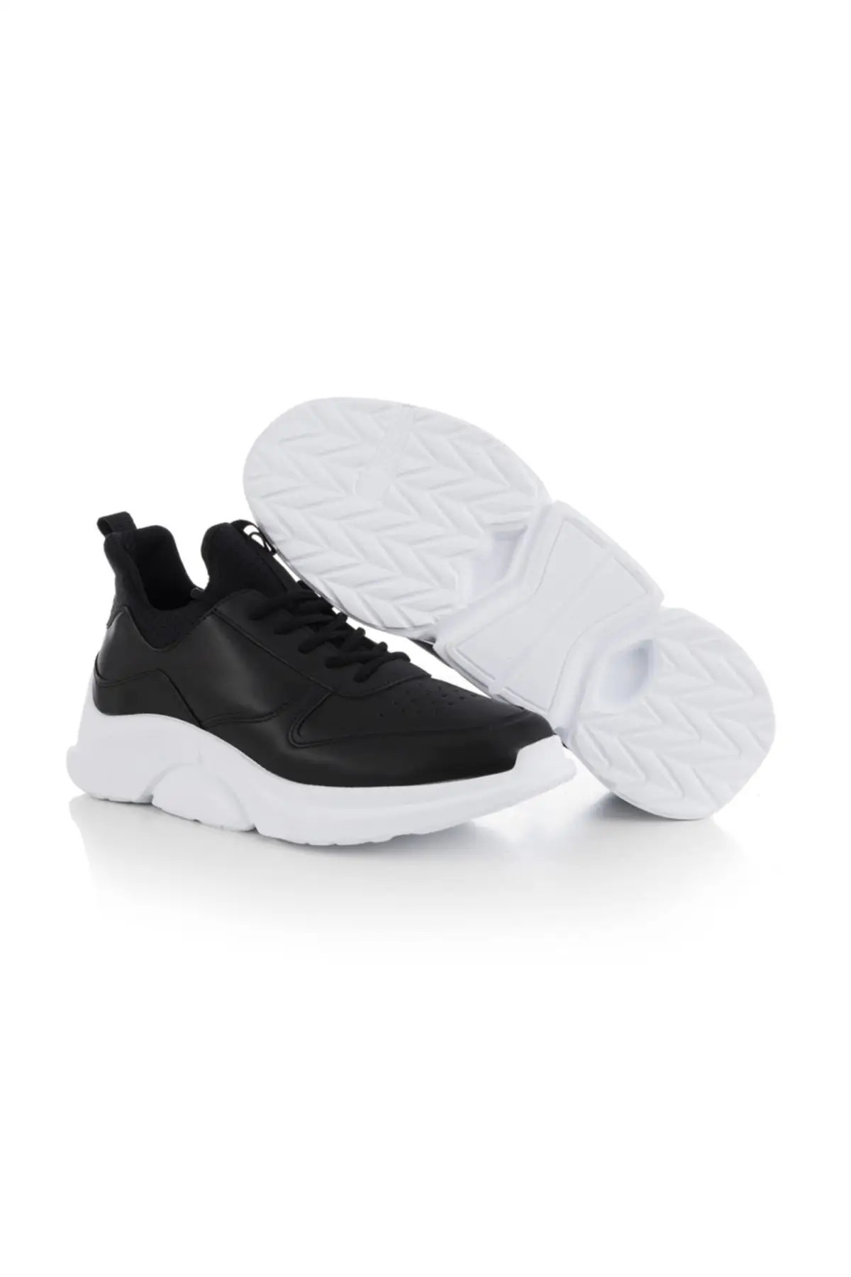 Men Sport Footwear Black and white sneaker tb- Breathable Sneakers Lightweight Trainers Vulcanize Shoes Comfort Cool
Men Sport Footwear Black and white sneaker tb- Breathable Sneakers Lightweight Trainers Vulcanize Shoes Comfort Cool