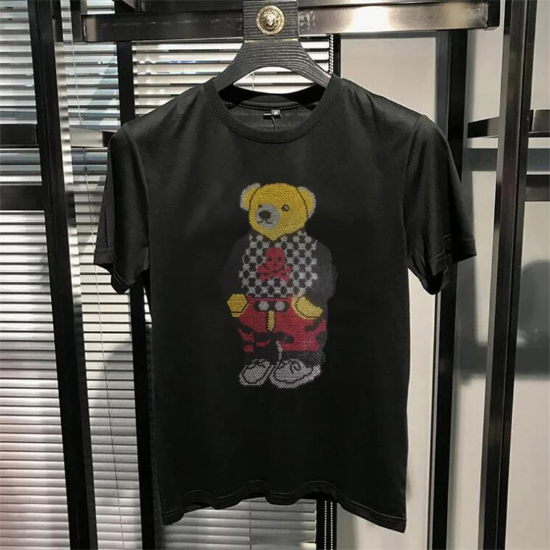 Quality Lovely High Rhinestone Cartoon Bear T-Shirt 100% Cotton Leisure Summer Plus Size 5XL Short Sleeve Men's Breathable Desig
Quality Lovely High Rhinestone Cartoon Bear T-Shirt 100% Cotton Leisure Summer Plus Size 5XL Short Sleeve Men's Breathable Desig