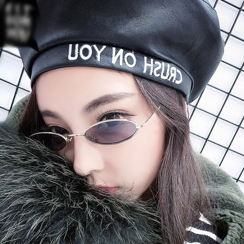 Small Slim Retro Sunglasses Oval Sunglasses Tone Clear Lens Sunglasses Men's/Women's Glasses
Small Slim Retro Sunglasses Oval Sunglasses Tone Clear Lens Sunglasses Men's/Women's Glasses
