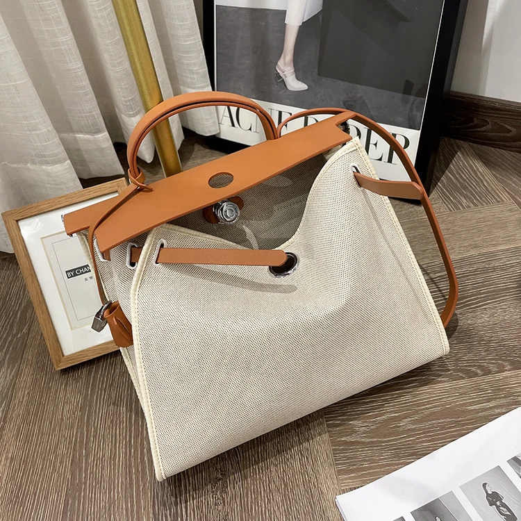 2022 Designer Luxury Women's Bag Large Capacity Large Bag Single Shoulder Bag Canvas Bag
2022 Designer Luxury Women's Bag Large Capacity Large Bag Single Shoulder Bag Canvas Bag