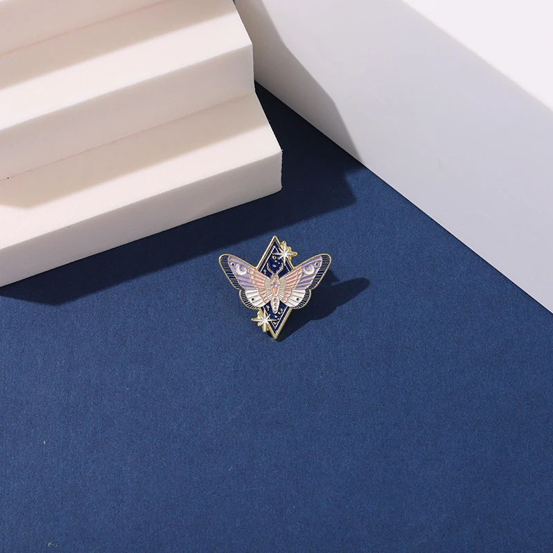 Butterfly Enamel Pins Bag Clothes Lapel Pin Gothic Badg Alloy Brooch Horned Butterfly Tea Needle Cartoon Butterfly Shape Brooch
Butterfly Enamel Pins Bag Clothes Lapel Pin Gothic Badg Alloy Brooch Horned Butterfly Tea Needle Cartoon Butterfly Shape Brooch