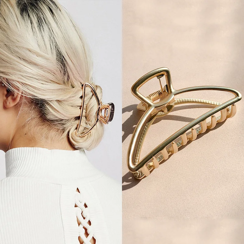 Women Girls Geometric Hair Claw Clamps Metal Hair Crab Moon Shape Hair Claw Clip Solid Color Hairpin Large Size Hair Accessories
Women Girls Geometric Hair Claw Clamps Metal Hair Crab Moon Shape Hair Claw Clip Solid Color Hairpin Large Size Hair Accessories