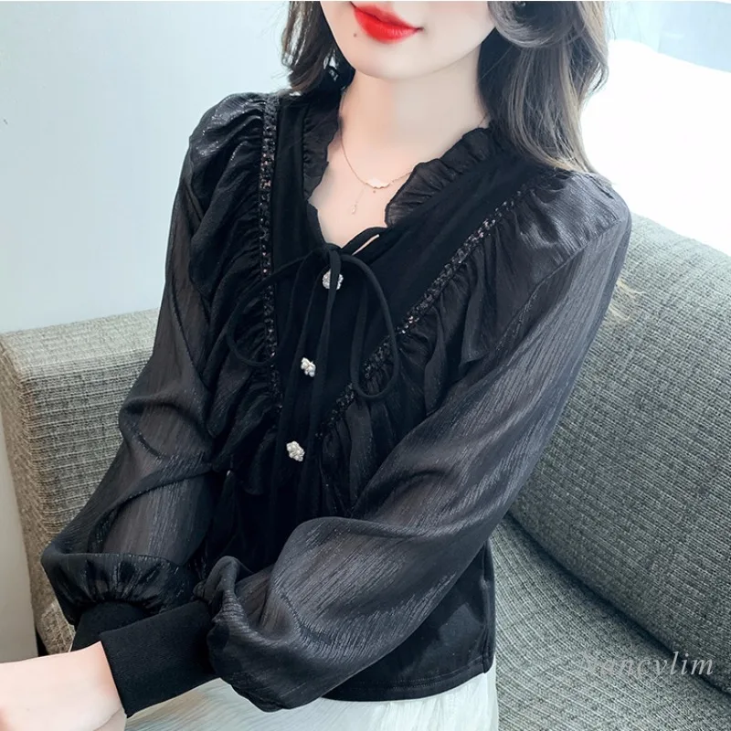 Long Sleeve Black Shirt Women's 2023 Autumn New Short Chiffon Blouse Design Sense Ruffle Top V Neck Blusas Femme
Long Sleeve Black Shirt Women's 2023 Autumn New Short Chiffon Blouse Design Sense Ruffle Top V Neck Blusas Femme