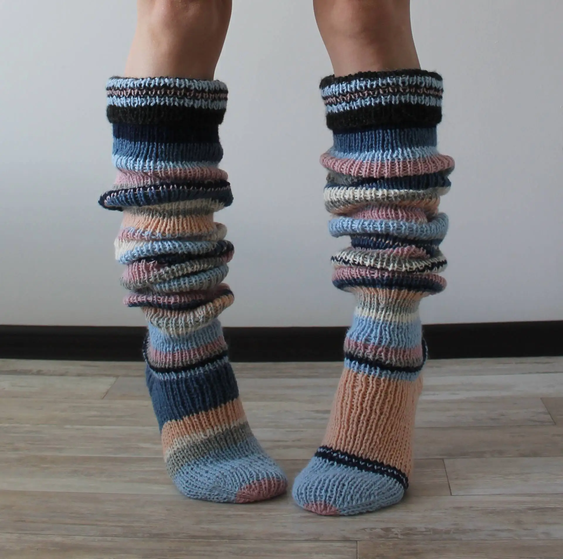 Women's Women Long Socks Leggings Socks Stacked Leg Knee Knitted Wool Warmers Fashion Striped Accessories Knee Winter
Women's Women Long Socks Leggings Socks Stacked Leg Knee Knitted Wool Warmers Fashion Striped Accessories Knee Winter
