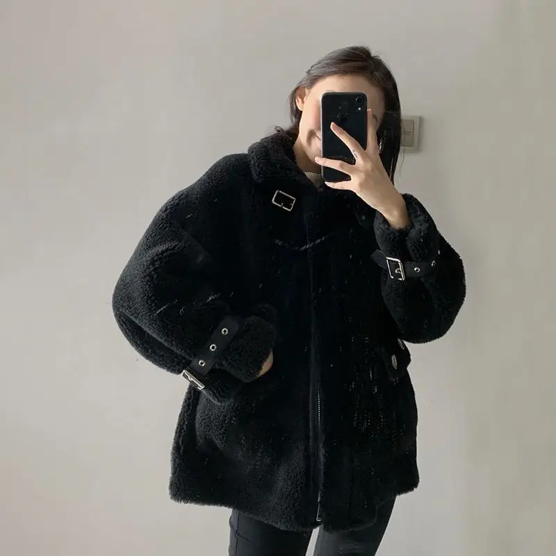 Women's Faux Fur Coat Winter for Women Warm Thick Fox Fur Coata Fake Fur Soft Female Zipper Elegant Long Sleeve Plush Coats D09
Women's Faux Fur Coat Winter for Women Warm Thick Fox Fur Coata Fake Fur Soft Female Zipper Elegant Long Sleeve Plush Coats D09