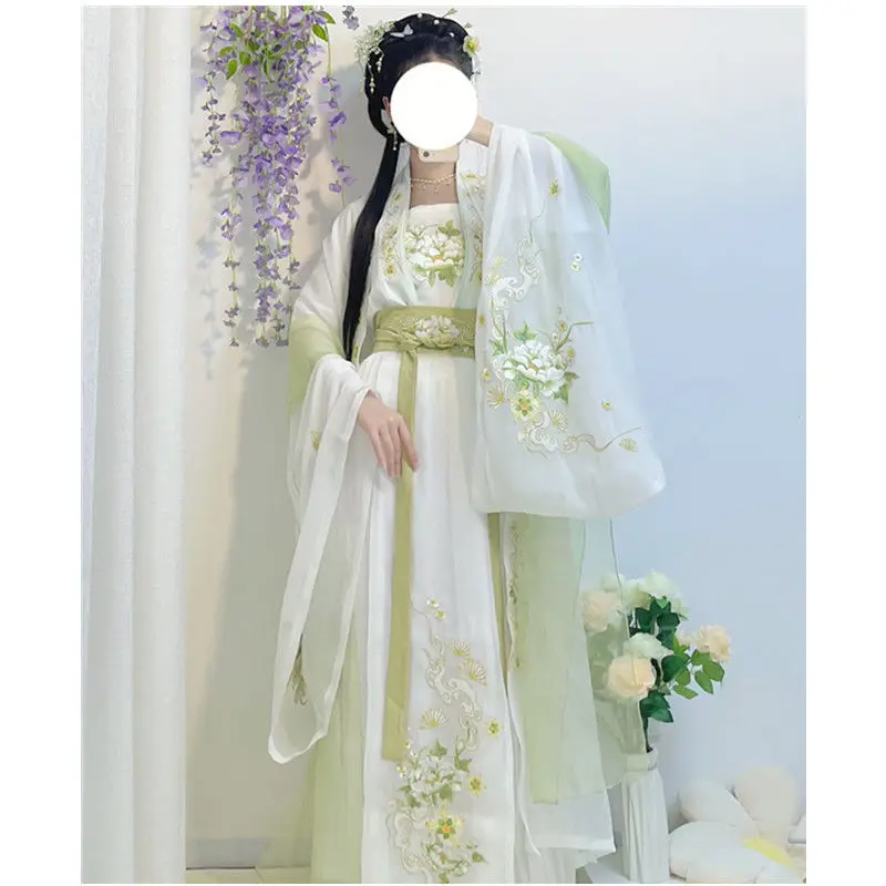 Song Dynasty Elegant Green Heavy Industry Flower Embroidered Robe Suspender Skirt Hanfu Suit 5pcs Women Chinese Prom Dresses
Song Dynasty Elegant Green Heavy Industry Flower Embroidered Robe Suspender Skirt Hanfu Suit 5pcs Women Chinese Prom Dresses
