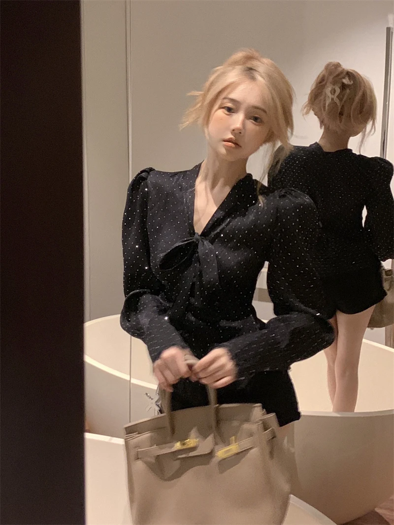 Heavy Industry Hot Diamond Lace Lace Long Sleeve Shirt Women's Autumn French Style Celebrity Shirt High Grade Black Top
Heavy Industry Hot Diamond Lace Lace Long Sleeve Shirt Women's Autumn French Style Celebrity Shirt High Grade Black Top