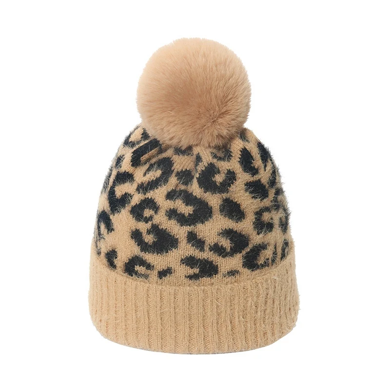 

Уличная сохраняющая тепло шапка с леопардовым принтом Корейская версия вязаная шапка с помпоном осенне-зимняя женская шапка с меховым помпоном вязаная шапка