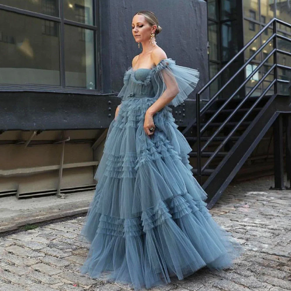 Sweetheart Tiered Ruffled Prom Dress Women Off The Shoulder Illusion Short Sleeve Evening Dress Floor Length Tulle Part Gowns
Sweetheart Tiered Ruffled Prom Dress Women Off The Shoulder Illusion Short Sleeve Evening Dress Floor Length Tulle Part Gowns