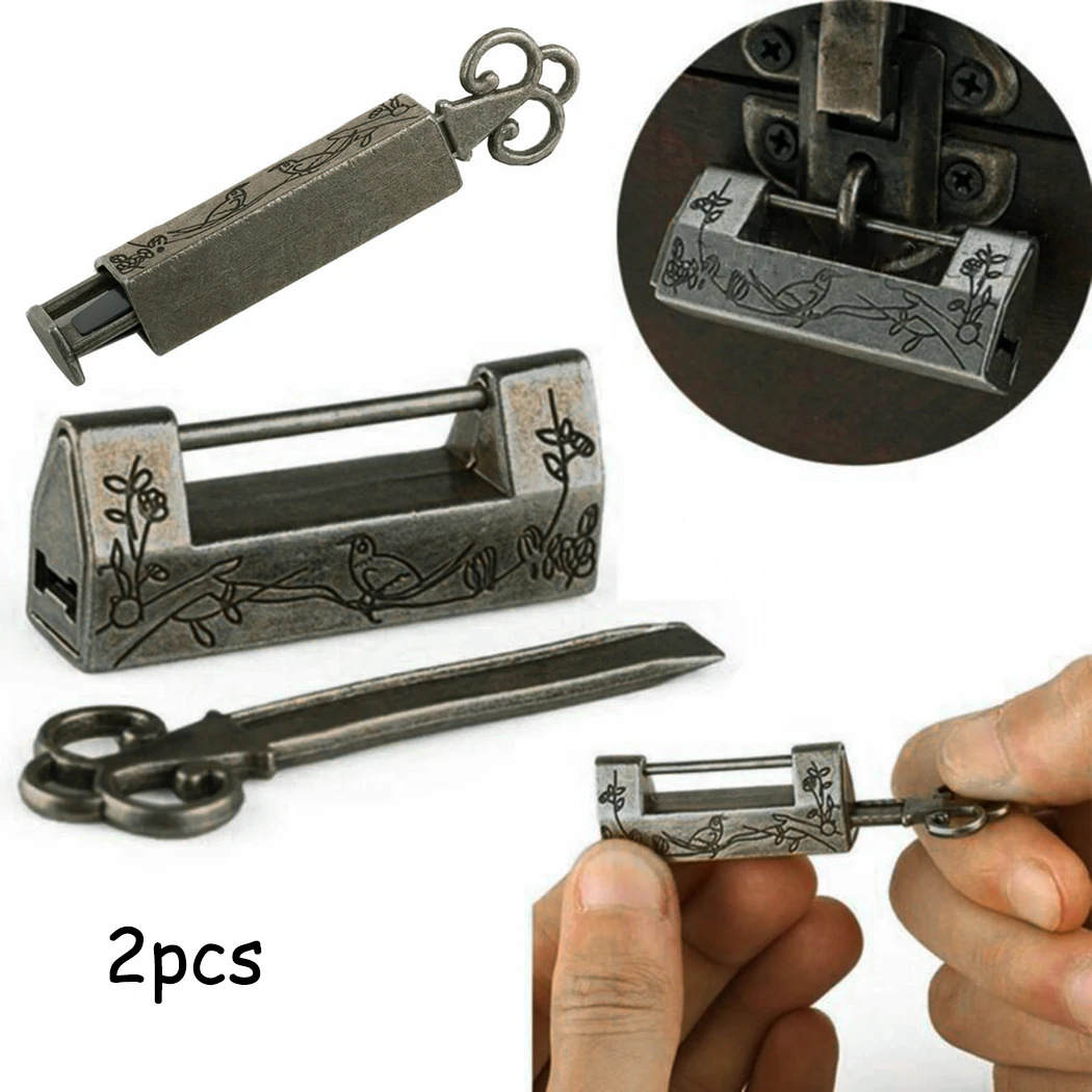 2pcs Vintage Bronze Padlock Antique Lock Old Style Key And Lock Brass Carved Word Padlock For Tiny Craft Diary Box Accessories
2pcs Vintage Bronze Padlock Antique Lock Old Style Key And Lock Brass Carved Word Padlock For Tiny Craft Diary Box Accessories
