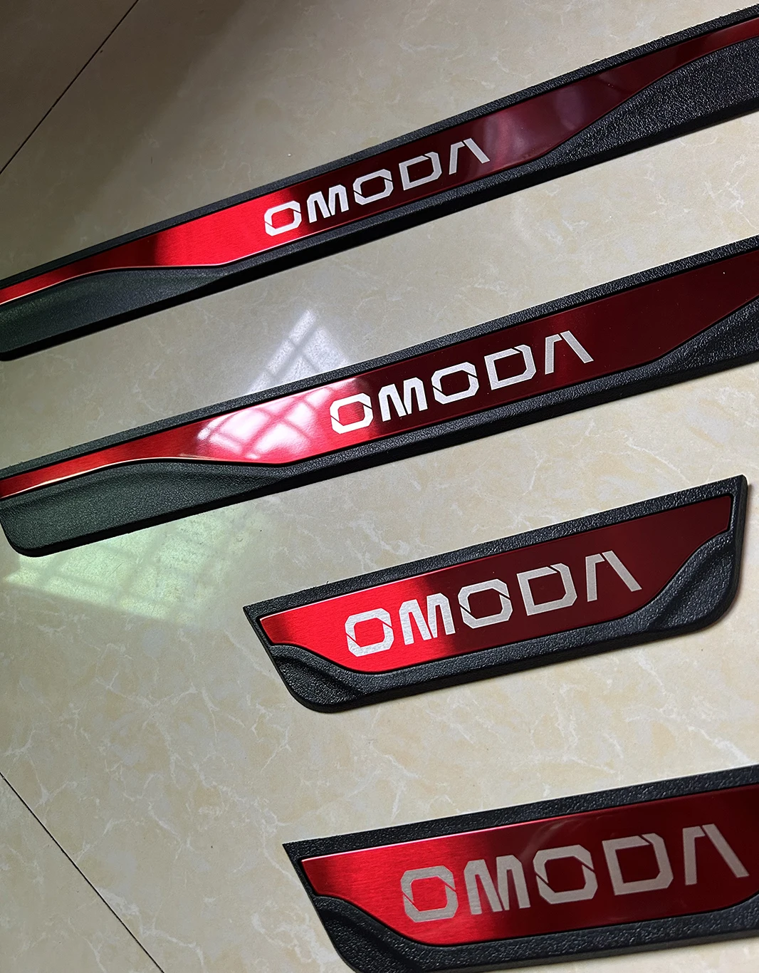 Защитная накладка для порога автомобиля Chiery CHERY OMODA C5 E5 S5 O5 2024-2022 EV из нержавеющей стали
Защитная накладка для порога автомобиля Chiery CHERY OMODA C5 E5 S5 O5 2024-2022 EV из нержавеющей стали
