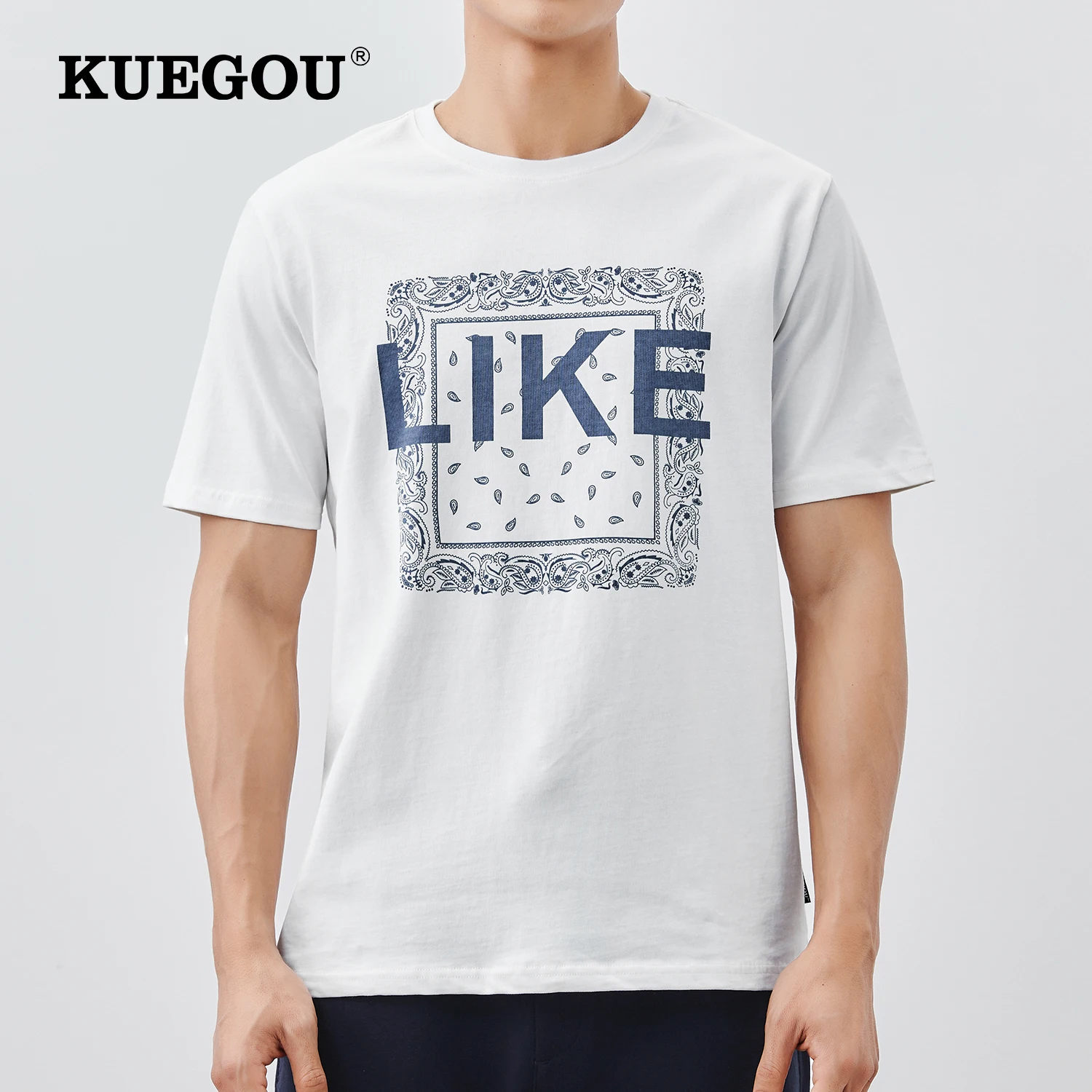 KUEGOU 2022 Summer New Man T-shirt Short Sleeve 100% Cotton O-neck Paisley Pattern Print Breathable Top White Plus Size 55005
KUEGOU 2022 Summer New Man T-shirt Short Sleeve 100% Cotton O-neck Paisley Pattern Print Breathable Top White Plus Size 55005