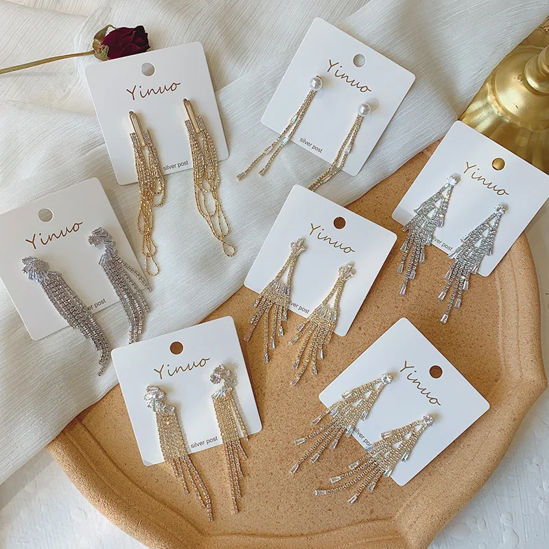 2022 New Luxury Rhinestone Crystal Long Tassel Earrings for Women Bridal Drop Dangling Earrings Party Wedding Jewelry Gifts
2022 New Luxury Rhinestone Crystal Long Tassel Earrings for Women Bridal Drop Dangling Earrings Party Wedding Jewelry Gifts