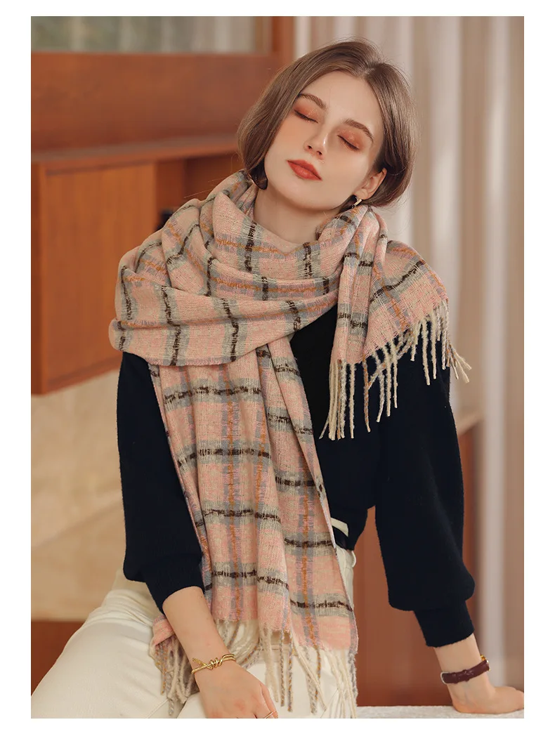 Модный Красочный клетчатый женский зимний кашемировый шарф теплый длинный шаль с кисточками из пашмины решетчатые женские шарфы Bufanda хиджа...
Модный Красочный клетчатый женский зимний кашемировый шарф теплый длинный шаль с кисточками из пашмины решетчатые женские шарфы Bufanda хиджа...