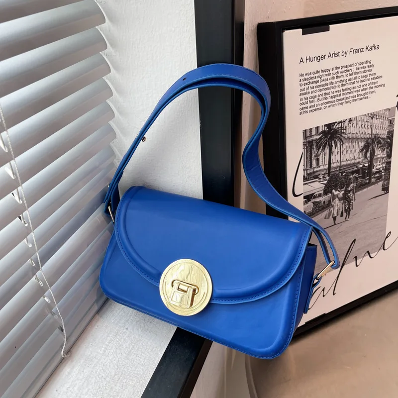 Retro Armpit Bag Female Summer 2022 New Trend Fashion Casual Small Square Bag Western Style Single Shoulder Messenger Bag
Retro Armpit Bag Female Summer 2022 New Trend Fashion Casual Small Square Bag Western Style Single Shoulder Messenger Bag