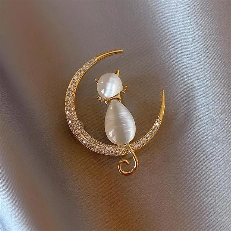 Cute Elegant Cat Sitting On The Moon Brooches For Women Cartoon Opal Stone Zircon Animal Casual Party Corsage Gift
Cute Elegant Cat Sitting On The Moon Brooches For Women Cartoon Opal Stone Zircon Animal Casual Party Corsage Gift