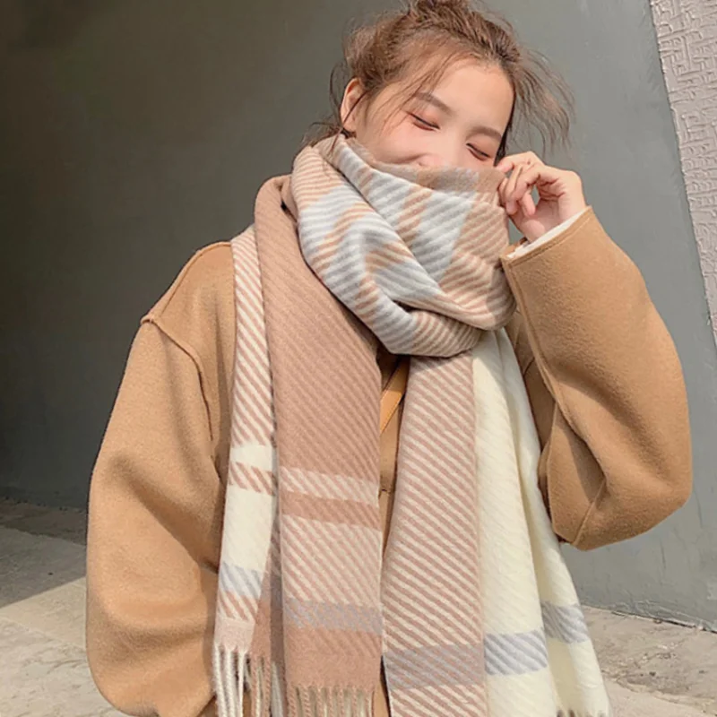 New Free Shipping Women Scarf Autumn Winter 2023 Preppy Style Plaid Scarve Pashmina Mujer Femme Foulard Bufanda Shawl Unisex Men
New Free Shipping Women Scarf Autumn Winter 2023 Preppy Style Plaid Scarve Pashmina Mujer Femme Foulard Bufanda Shawl Unisex Men