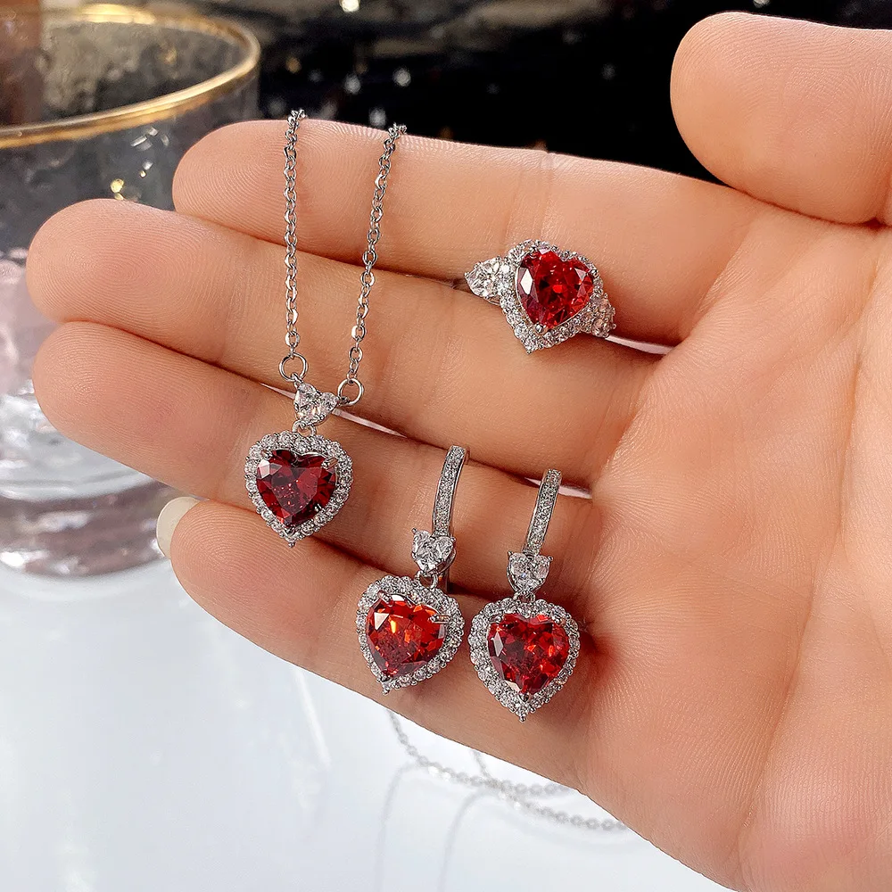 Wedding Jewelry Set Delicate Blue Red Heart Rhinestone Long Pendant Full Crystal Necklace Earrings Ring Elegant Bridal Accessory
Wedding Jewelry Set Delicate Blue Red Heart Rhinestone Long Pendant Full Crystal Necklace Earrings Ring Elegant Bridal Accessory