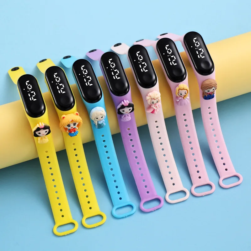 Cute Cartoon LED Mickey Children Watches Girls Silicone Strap Sport Bracelet Digital Kids Watch Women School Gift reloj infantil
Cute Cartoon LED Mickey Children Watches Girls Silicone Strap Sport Bracelet Digital Kids Watch Women School Gift reloj infantil