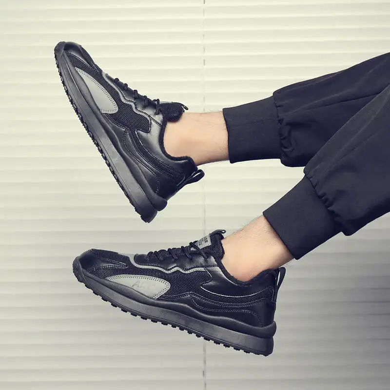 Кроссовки мужские кожаные на платформе, 2021 г
Кроссовки мужские кожаные на платформе, 2021 г