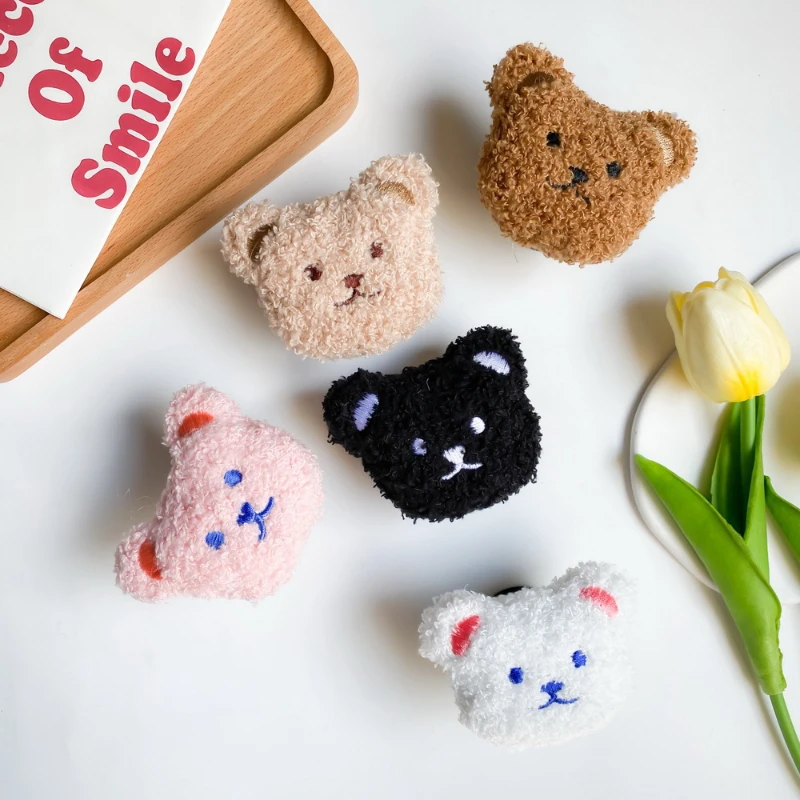 1pcs.Mobile phone holder plush cute cartoon bear Japanese and Korean style paste ring buckle GripTok Folding Finger Stand Socket
1pcs.Mobile phone holder plush cute cartoon bear Japanese and Korean style paste ring buckle GripTok Folding Finger Stand Socket