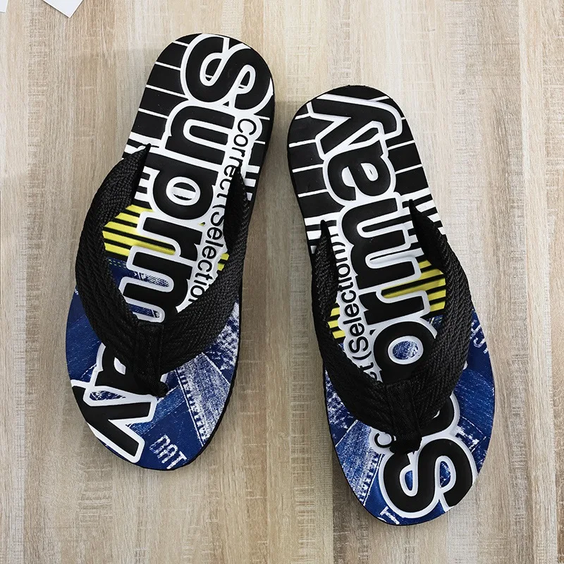 New Designer Men Slippers Casual Summer Beach Shoes Flip Flops Anti Slip Outdoor Slides Slippers Male Sandals Big Size 44 45 W86 
New Designer Men Slippers Casual Summer Beach Shoes Flip Flops Anti Slip Outdoor Slides Slippers Male Sandals Big Size 44 45 W86