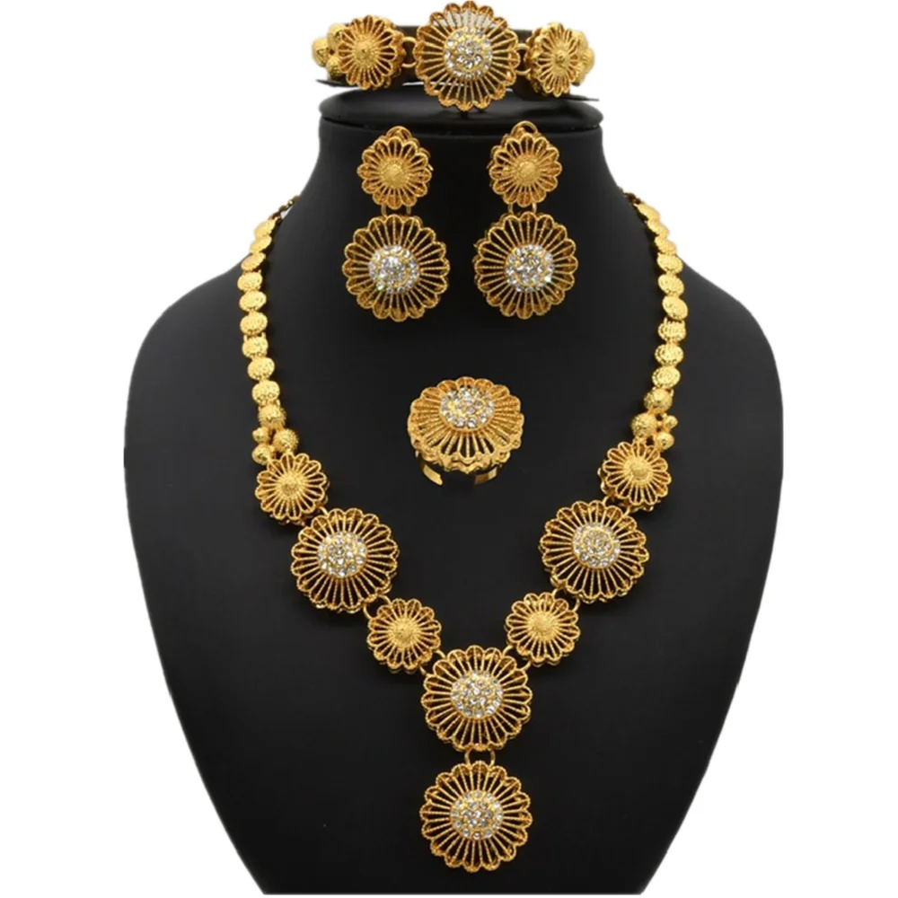 Dubai Gold Plated Jewelry Set Hollow out Flower Earrings Necklace and Bracelet Ring Sets For Weddings Bride Nigerian Accessory
Dubai Gold Plated Jewelry Set Hollow out Flower Earrings Necklace and Bracelet Ring Sets For Weddings Bride Nigerian Accessory
