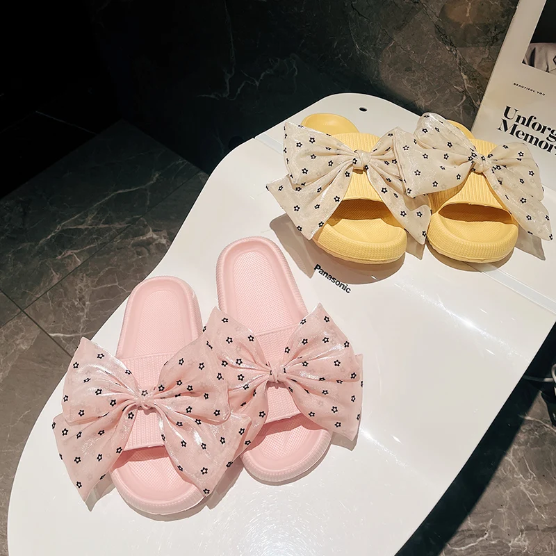 Med Home Slippers Women's Slides Butterfly-Knot Flat Shoes Female Platform Pantofle Massage Rubber Beach 2022 Fabric PU
Med Home Slippers Women's Slides Butterfly-Knot Flat Shoes Female Platform Pantofle Massage Rubber Beach 2022 Fabric PU