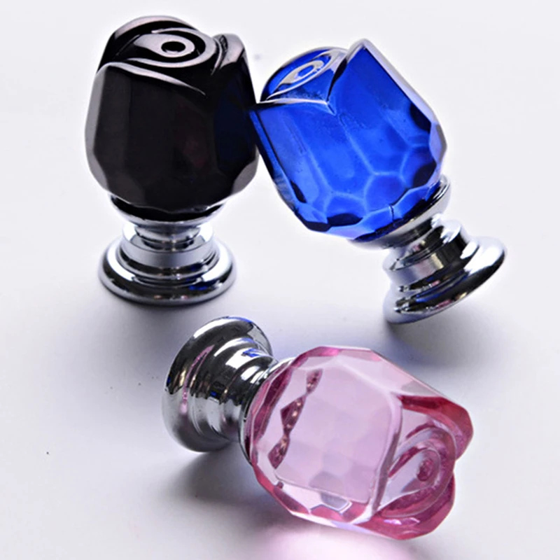 Retro style drawer handle with pink crystal, jewelry box, colored crystal door handle in Europe 
Retro style drawer handle with pink crystal, jewelry box, colored crystal door handle in Europe