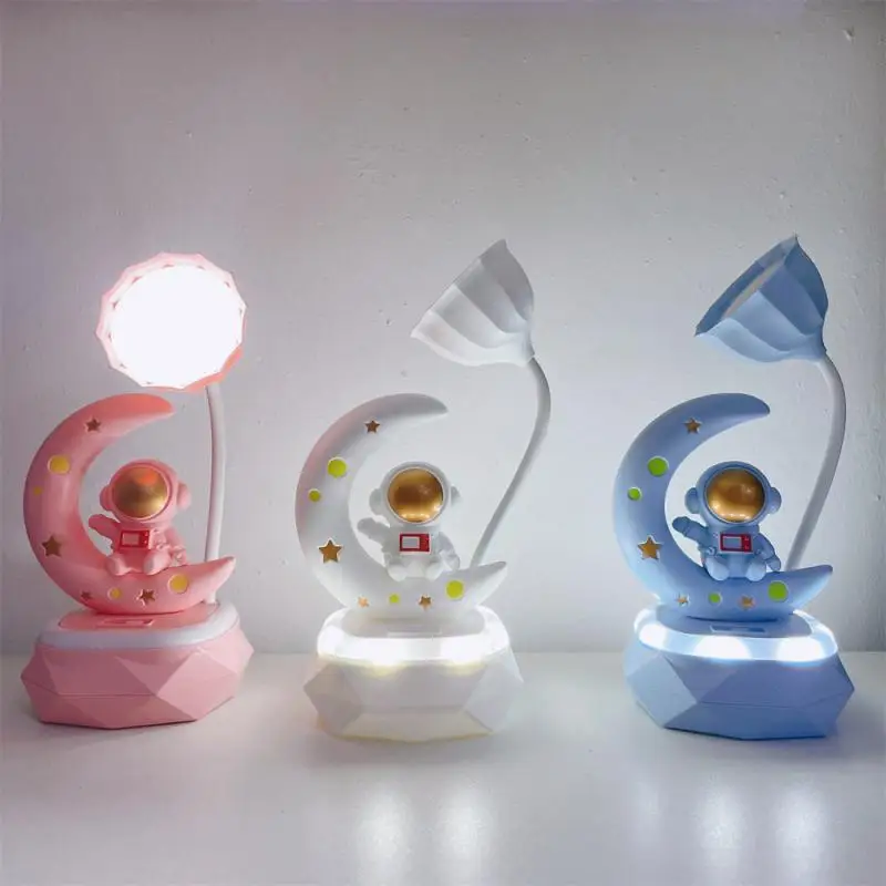 2023 Cartoon Student Led Plugged In Two Learning Bedroom Bedside Nightlight Second Gear Dimming Astronaut Space Cabin Table Lamp
2023 Cartoon Student Led Plugged In Two Learning Bedroom Bedside Nightlight Second Gear Dimming Astronaut Space Cabin Table Lamp