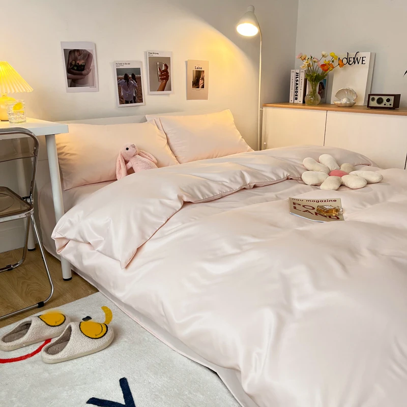 Summer Cool And Comfortable Ice Silk Bedding Four-piece Double Quilt Cover Sheet Pillowcase Cream Simple And Silky 4pcs
Summer Cool And Comfortable Ice Silk Bedding Four-piece Double Quilt Cover Sheet Pillowcase Cream Simple And Silky 4pcs