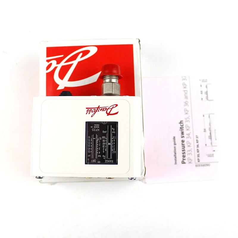 Датчик давления 060-113391 Danfoss серии KP35, датчик воздушного компрессора, новый оригинальный 060-113391
Датчик давления 060-113391 Danfoss серии KP35, датчик воздушного компрессора, новый оригинальный 060-113391
