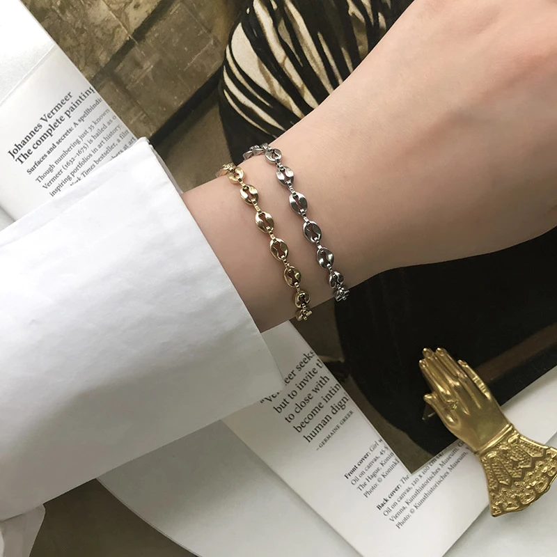 Модные ювелирные изделия 18K позолоченные 316L из нержавеющей стали кофейные зерна звеньевые цепи браслеты для женщин
Модные ювелирные изделия 18K позолоченные 316L из нержавеющей стали кофейные зерна звеньевые цепи браслеты для женщин