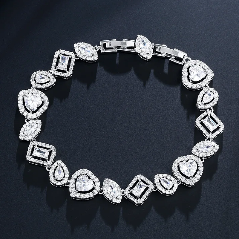 2022 New Luxury Pear Heart silver color on hand Bracelet Bangle For Women Anniversary Gift Jewelry Bulk Sell S6060
2022 New Luxury Pear Heart silver color on hand Bracelet Bangle For Women Anniversary Gift Jewelry Bulk Sell S6060