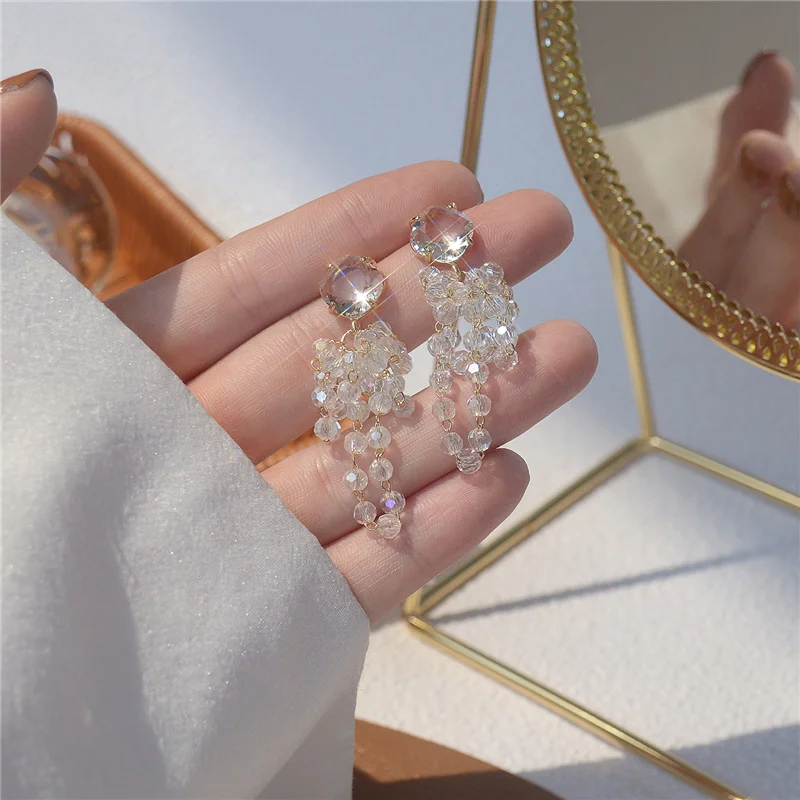 Luxury New Love Exquisite Crystal Tassel Long Temperament Ins Girl Earrings Wedding Bridal Jewelry Girlfriend Gift
Luxury New Love Exquisite Crystal Tassel Long Temperament Ins Girl Earrings Wedding Bridal Jewelry Girlfriend Gift